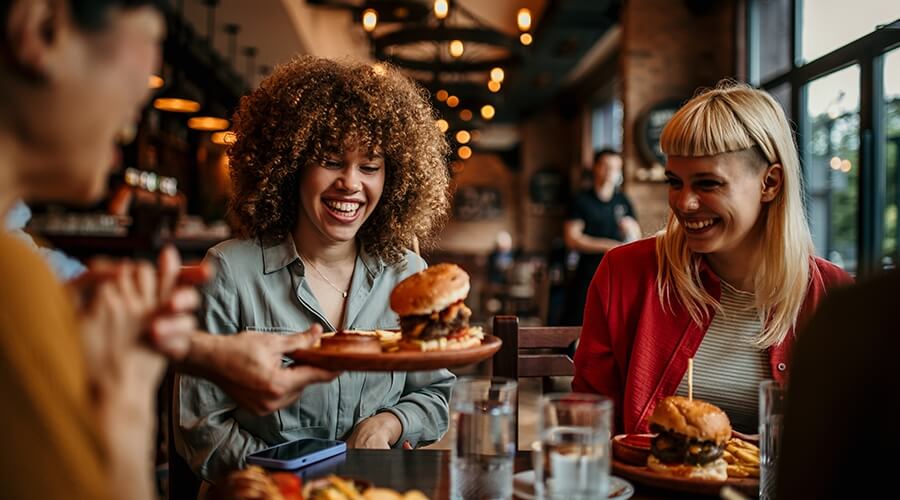 Best Cities Where Restaurant Owners Can Thrive in 2025