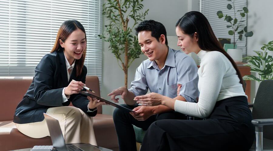 Business Loan or Business Credit Card: Which Should You Use for Financing?