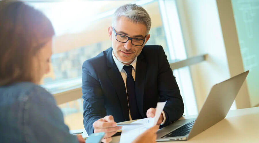 How Do Invoice Factoring Rates Work?